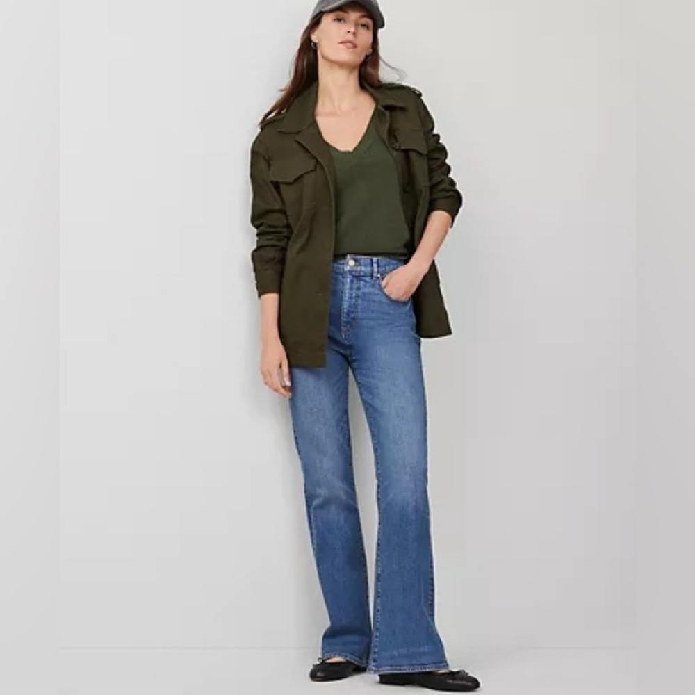 Women’s Ann Taylor Flare Denim Blue Jeans New 14 High Rise NWT